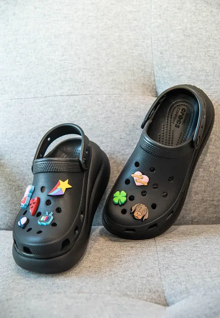 Black comfort slippers